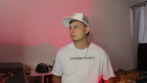 Snapshot of logan_morris777 chatting on January 18, 2025, 11:32 am Logan morris online show from January 18, 2025, 11:32 am