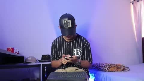 Snapshot of logan_morris777 chatting on February 7, 2025, 9:15 pm Logan morris online show from February 7, 2025, 9:15 pm