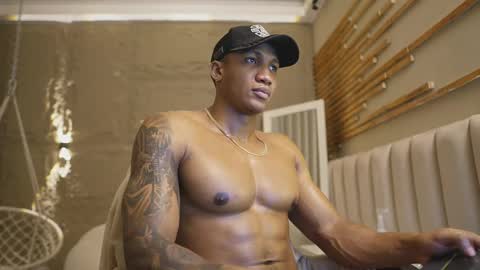 logan_varela online show from March 25, 2026, 3:18 pm