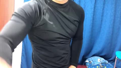 Snapshot of logan_x3 chatting on January 11, 2025, 3:23 am Logan online show from January 11, 2025, 3:23 am