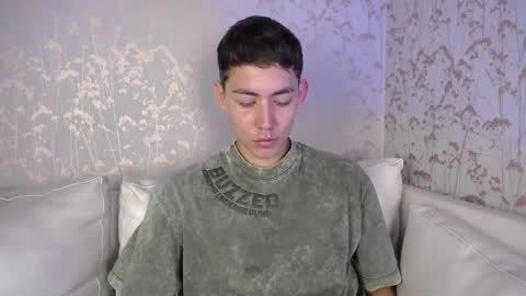 Loganfoster  online show from November 29, 2025, 8:23 pm