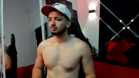 Snapshot of loganwolfjs chatting on April 8, 2026, 12:16 pm Logan Wolf online show from April 8, 2026, 12:16 pm