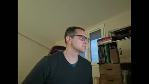 loic31 online show from March 7, 2025, 6:00 pm