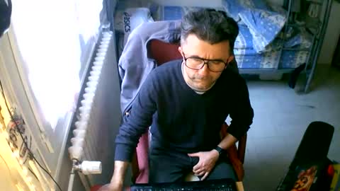 lokoum39 online show from March 3, 2026, 9:48 am