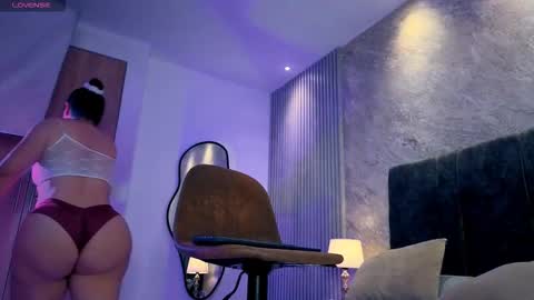 Snapshot of lola__sweet0591 chatting on January 17, 2026, 11:15 am Lola Sweet online show from January 17, 2026, 11:15 am