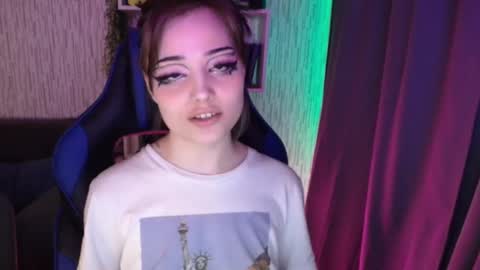 Snapshot of lola_bani_ chatting on December 18, 2024, 8:03 pm lola online show from December 18, 2024, 8:03 pm