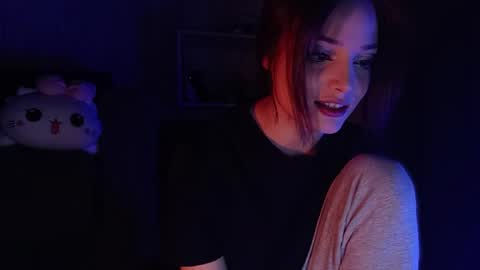 lola online show from April 10, 2026, 2:33 pm