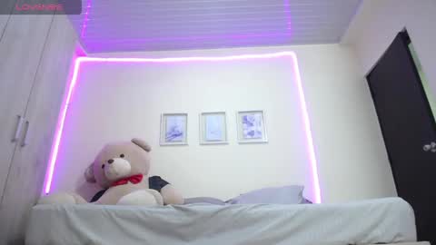 Lola Calypso online show from April 9, 2026, 6:19 am