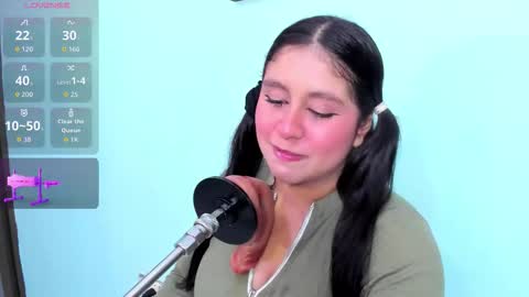 lola online show from December 1, 2025, 4:06 am