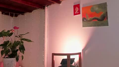 mara online show from February 13, 2025, 1:40 am