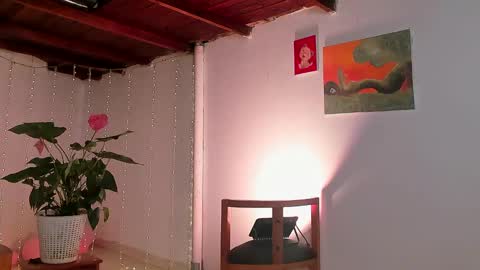 mara online show from February 26, 2025, 2:04 am