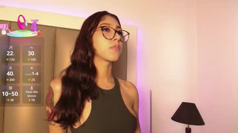 lola_js online show from February 25, 2025, 8:30 pm