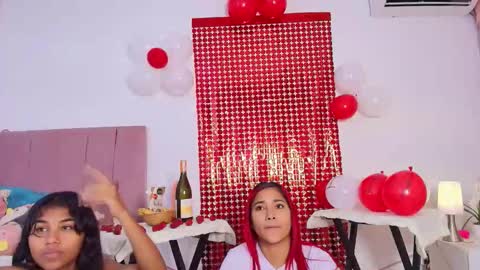 lola_lustrum online show from May 9, 2026, 3:50 pm