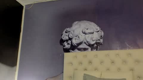 lola red online show from January 7, 2025, 4:59 pm