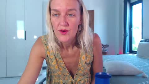 Lola online show from March 21, 2026, 7:57 am