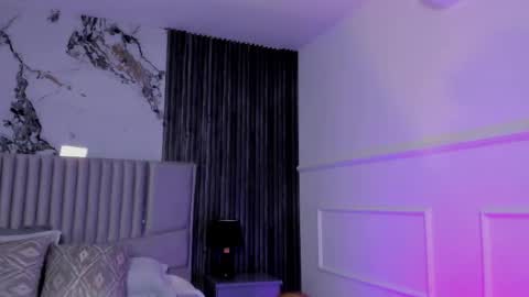 Lola Angel online show from May 15, 2026, 10:50 pm