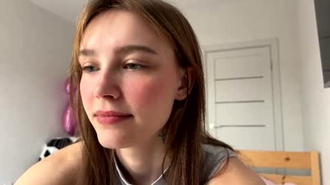 lolaatate online show from March 30, 2026, 5:52 am