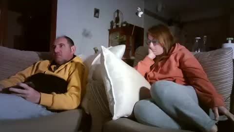 LOLA HUESO y ERIC online show from November 14, 2025, 10:07 pm