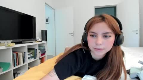 Lola doll online show from April 12, 2026, 11:15 am