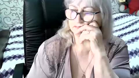 LolkaAlyss online show from March 9, 2025, 9:25 pm