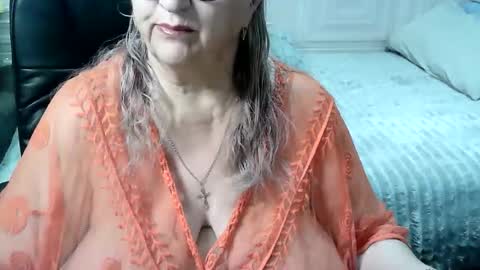 LolkaAlyss online show from April 9, 2026, 11:43 pm