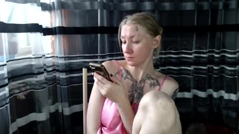 Lisa online show from October 23, 2025, 6:56 am