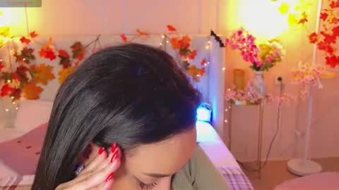 Lolly online show from November 11, 2025, 4:56 am