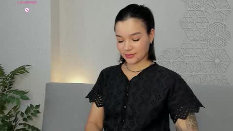 lolly_turner online show from November 13, 2025, 3:38 am