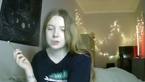 Lilly online show from January 19, 2025, 9:23 pm