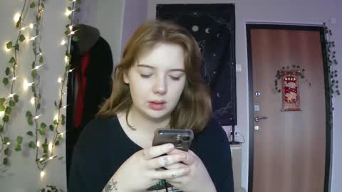 Lilly online show from February 20, 2025, 2:46 pm