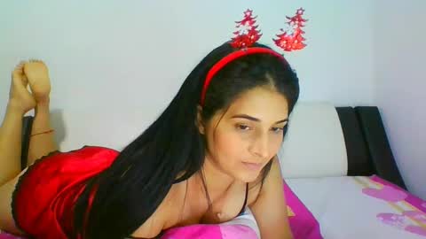 estehfania online show from December 18, 2024, 2:21 am