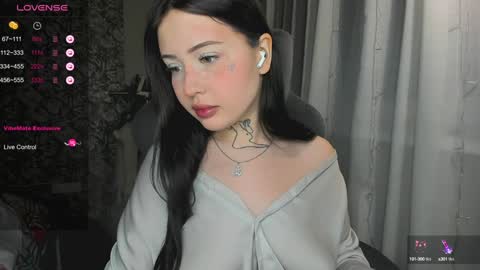 lona online show from February 2, 2025, 8:51 pm