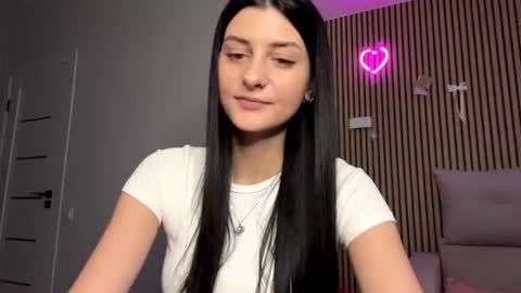 Snapshot of lonapalacio chatting on July 7, 2026, 5:32 am Tina online show from July 7, 2026, 5:32 am