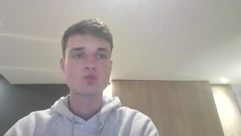 Snapshot of london_tomy chatting on September 27, 2025, 5:12 am london_tomy online show from September 27, 2025, 5:12 am