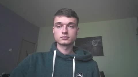 Snapshot of london_tomy chatting on January 6, 2026, 1:15 pm london_tomy online show from January 6, 2026, 1:15 pm