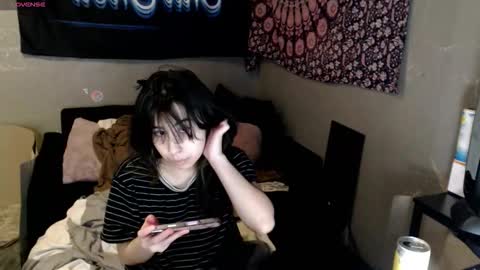 londonray online show from October 23, 2025, 3:17 am