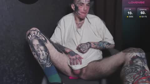 Snapshot of lone1ycrystal chatting on December 15, 2024, 1:11 pm Chris online show from December 15, 2024, 1:11 pm