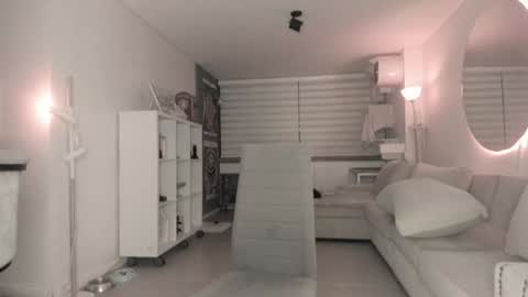 SABRINA online show from February 8, 2025, 2:58 am