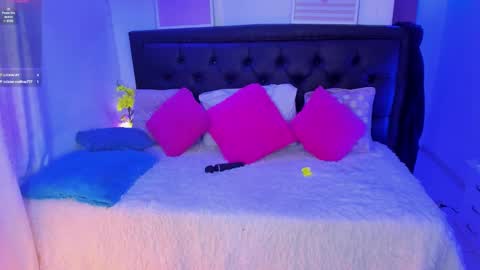 Jennifer  online show from January 20, 2025, 9:53 pm