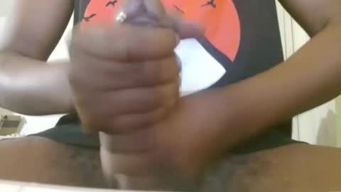 Snapshot of longblackcock28 chatting on September 21, 2025, 6:59 am longblackcock28 online show from September 21, 2025, 6:59 am