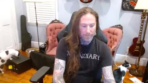 Snapshot of longhair021 chatting on September 8, 2025, 3:44 pm longhair online show from September 8, 2025, 3:44 pm