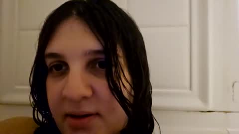 Rose online show from December 5, 2025, 1:25 am