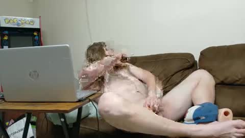 longhairedfreak1921 online show from October 21, 2025, 6:08 pm