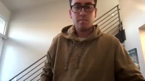 longjohn102933 online show from March 27, 2026, 2:39 pm