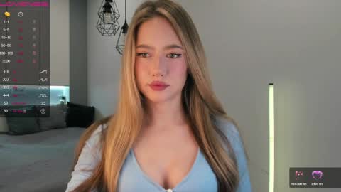 Snapshot of longoriaeva chatting on May 22, 2026, 2:12 pm Eva online show from May 22, 2026, 2:12 pm