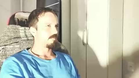 Lucas online show from November 25, 2025, 2:17 pm