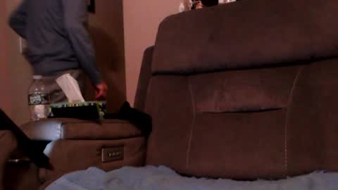 looking469 online show from April 6, 2026, 3:15 am