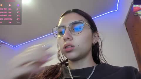 Snapshot of lopez_sofia chatting on July 15, 2026, 1:00 am sofia lopez online show from July 15, 2026, 1:00 am