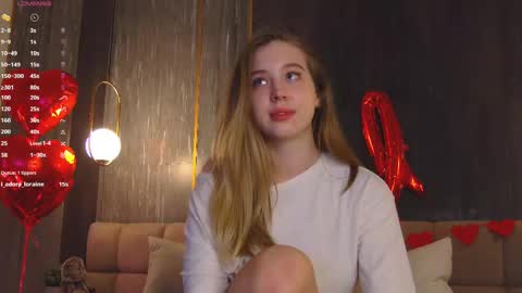 Snapshot of loraineluff chatting on February 21, 2025, 9:22 pm Loraine online show from February 21, 2025, 9:22 pm