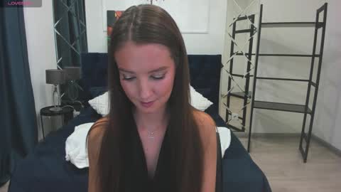 Ur sensual Lora online show from October 15, 2025, 8:25 am